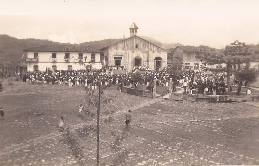 SEMANA SANTA SAMANE�A