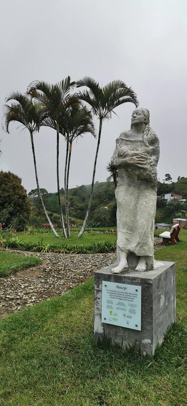 INAUGURACI�N DEL MONUMENTO A LAS V�CTIMAS DEL CONFLICTO ARMADO
